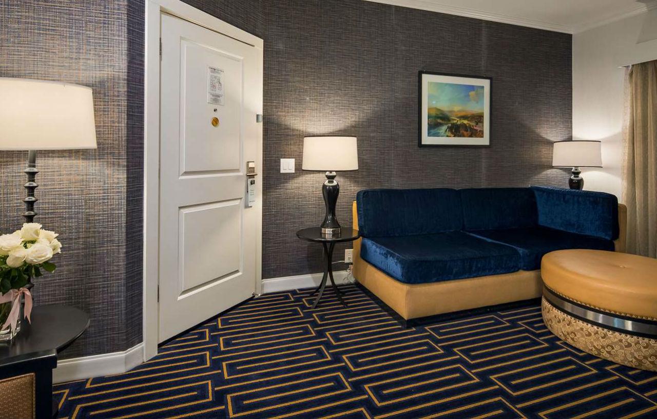 Best Western Plus Palm Court Hotel Davis Exterior foto
