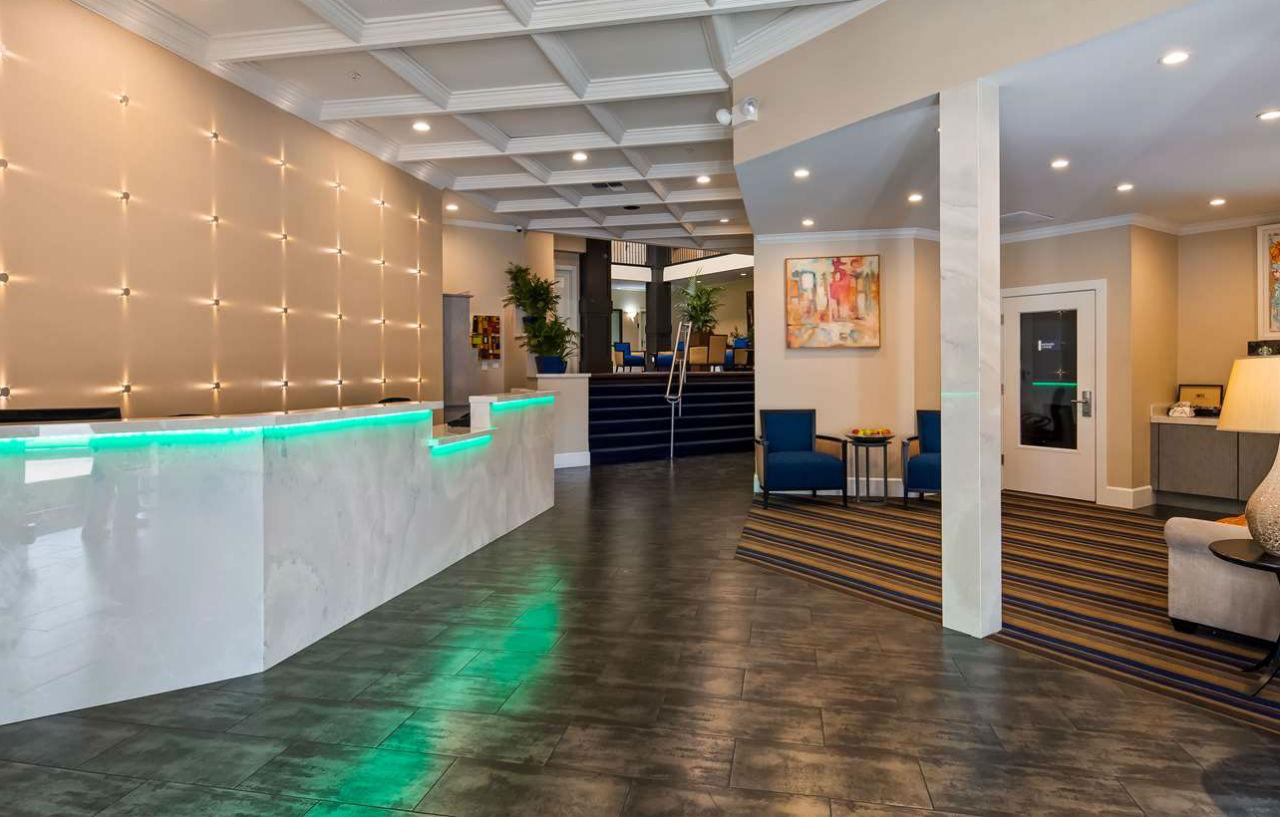 Best Western Plus Palm Court Hotel Davis Exterior foto